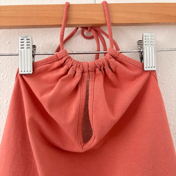 Me to We Salmon Halter Crop Top - Picture 4 of 9